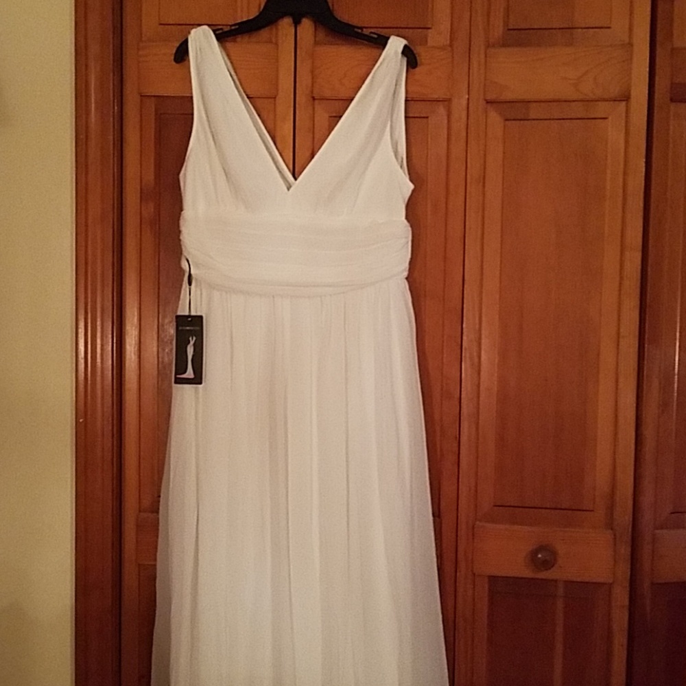 Semi formal dress size 14